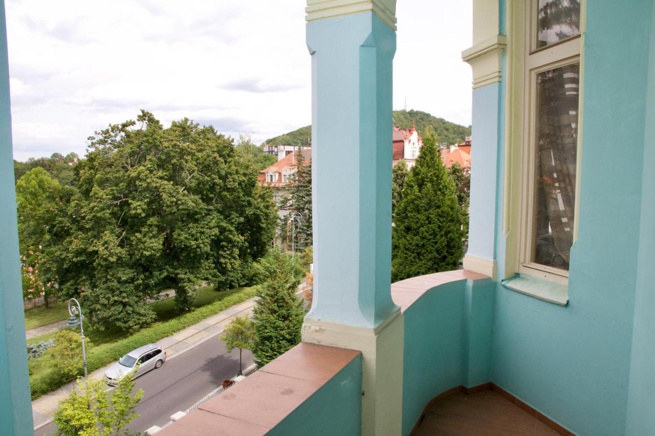 Ubytování 1204 na ulici Krále Jiřího Karlovy Vary Exterior foto